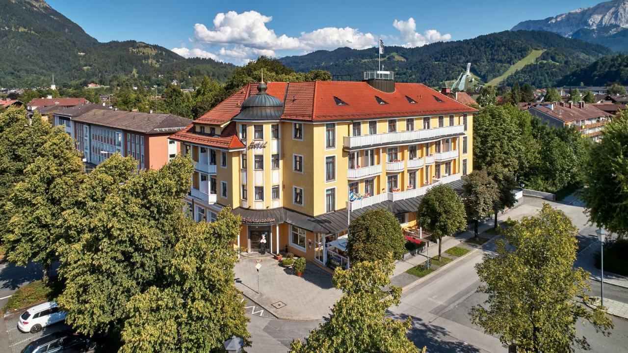 Hotel Vier Jahreszeiten Garmisch-Partenkirchen Exterior photo